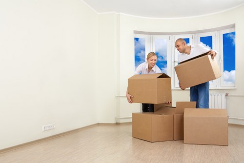 Small move collection and delivery service in Chinatown