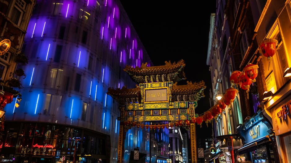 https://manwithvanchinatown.co.uk/blog/shaftesbury-avenue-chinatown-removals-access-solutions/